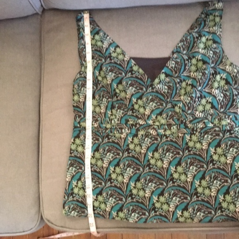 Loft‎ floral blouse with attached camisole - Picture 5 of 9